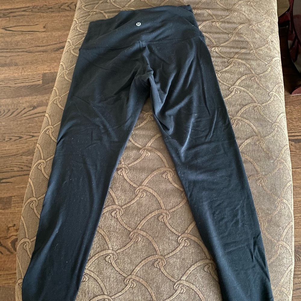 Lululemon wunder under high rise leggings size 8